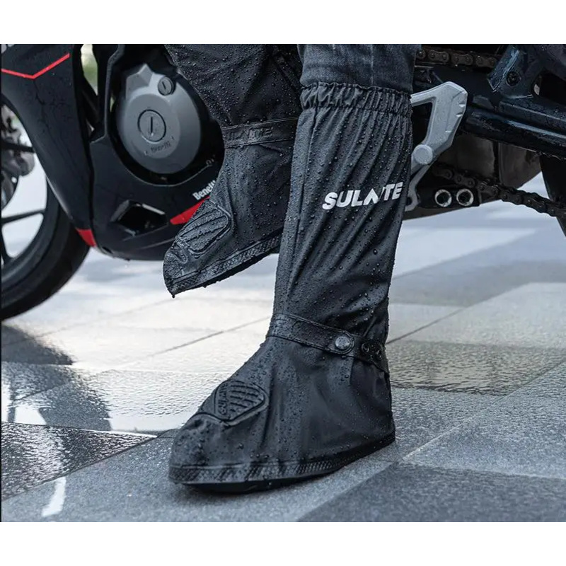 Copriscarpe per outfit imperme - Motorcycle Gear Outfit recensione e prezzo